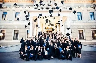 美国留学生贷款服务